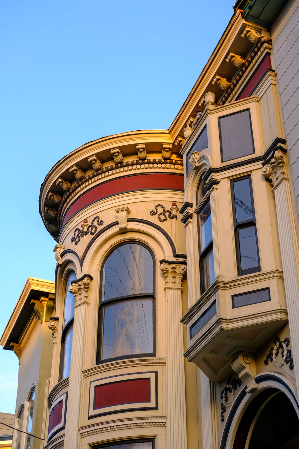 Facades, photograph 18